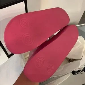 Gucci | Shoes | Gucci Pink Slides Comes With Original Box  display picture 3